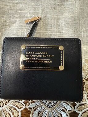 Marc Jacobs Black Leather Compact Zip Wallet with Gold Plaque